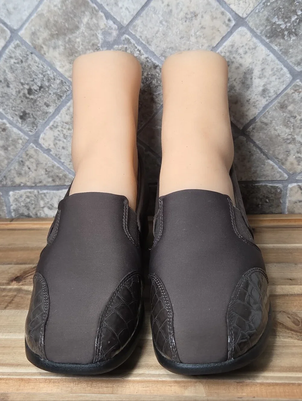 Womans Clarks Gael Rex Brown Croc Embossed Slip On Comfort Shoes Vegan 9 M